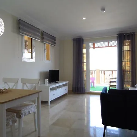 Monte Carrera Apartment *